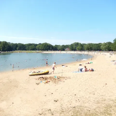 Klein_rondje_strand_Hulsbeek.webp